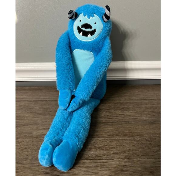 Pillowfort‎ Blue Yeti Plush - Picture 1 of 5